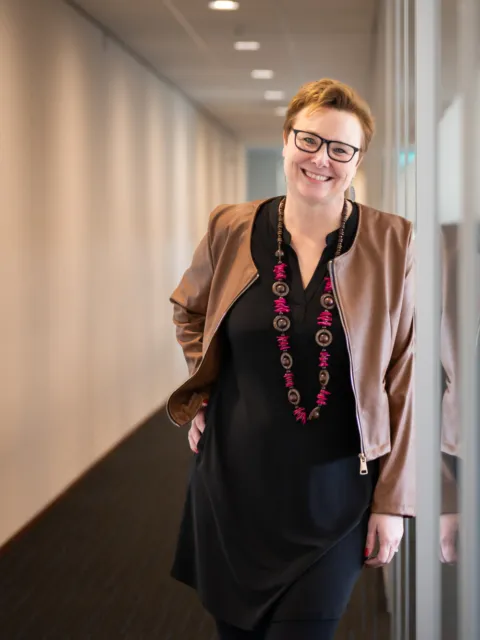 Regina Tang Medewerker aan het woord